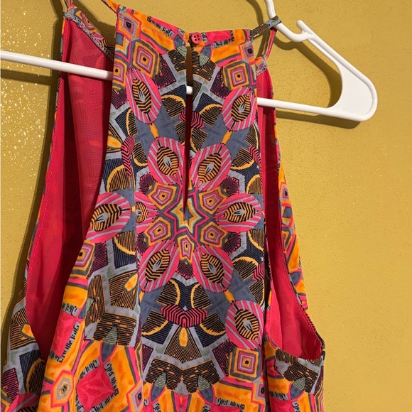 Finn & Grace Vibrant Pink Halter Top – Size Medium - Picture 8 of 10